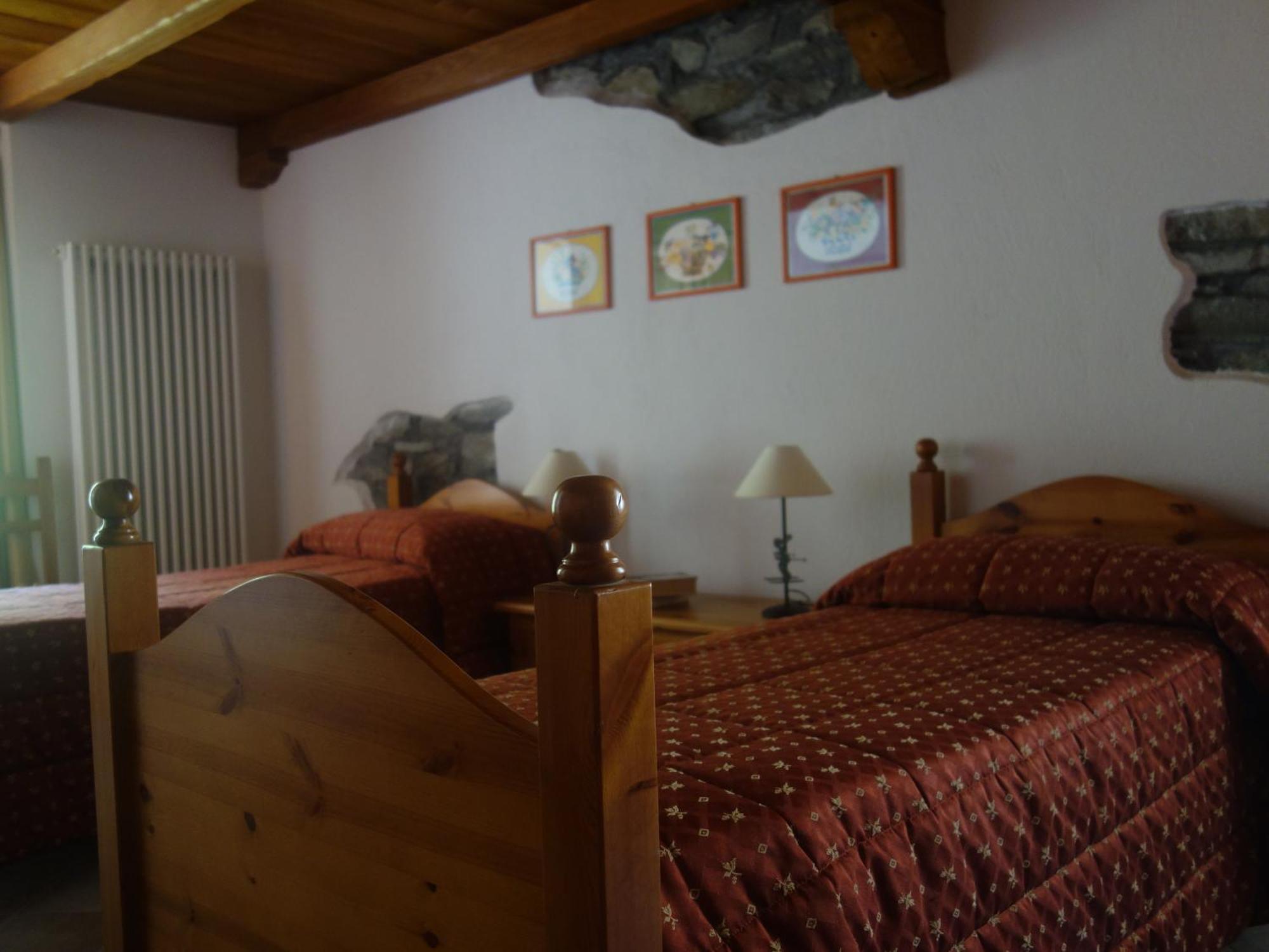 Auberge Lou Creton Di Lui Hostel Pontboset ภายนอก รูปภาพ